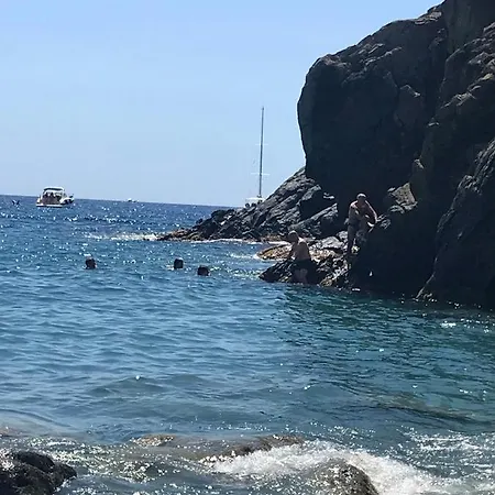 Appartamento Casabuca8 Pineta-vista Sul Golf-tranquillo-verde-balcone-lussuoso E Spazioso-renovato Arenzano